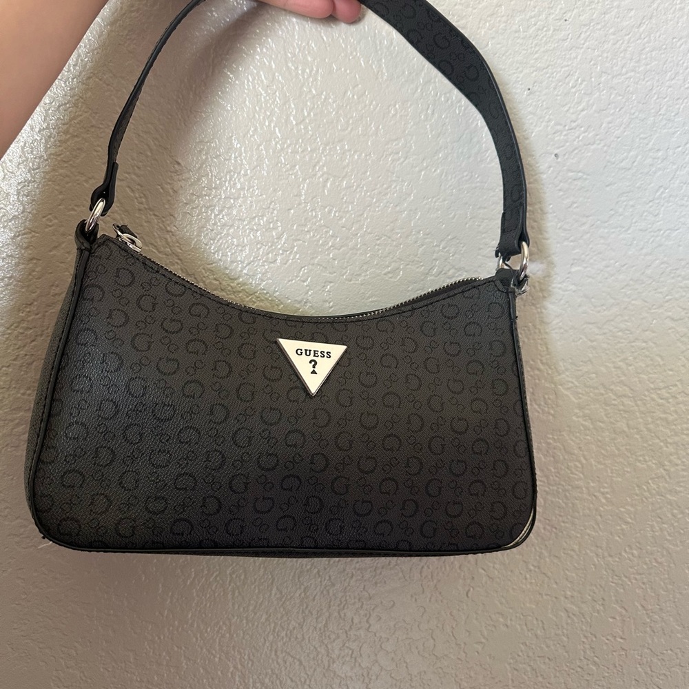 GUESS Dark Gray Patterned Shoulder Bag